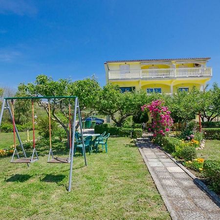 Apartments Boza 洛帕 外观 照片