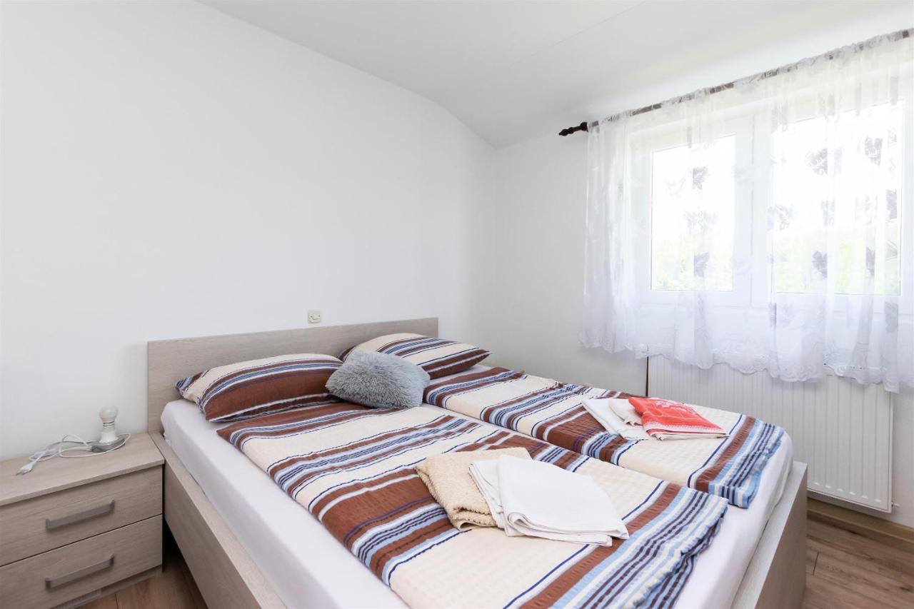 Apartments Boza 洛帕 外观 照片