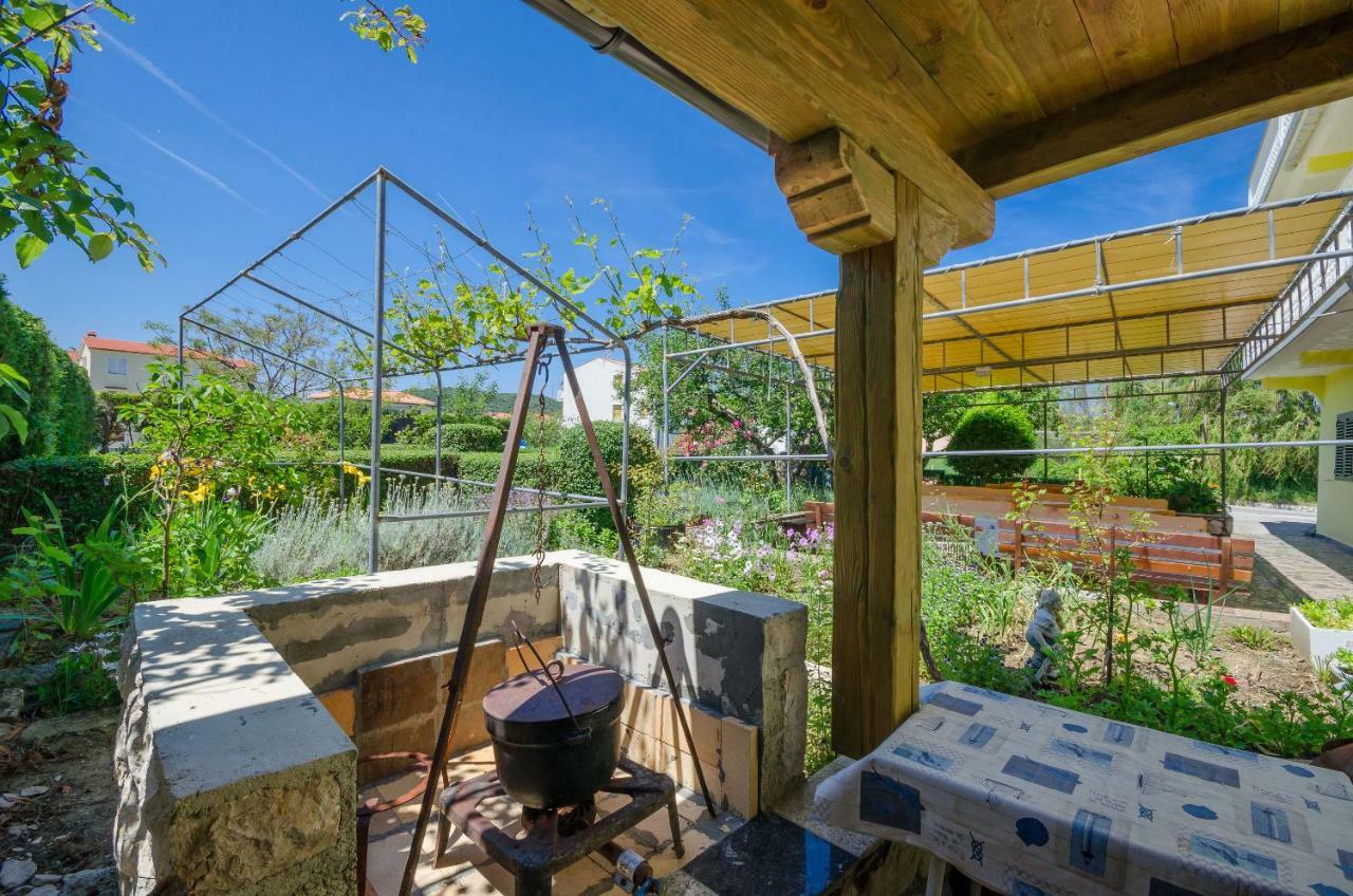Apartments Boza 洛帕 外观 照片