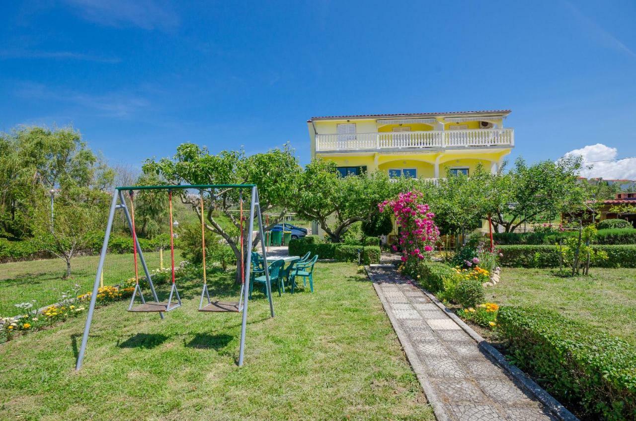 Apartments Boza 洛帕 外观 照片